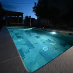 公寓 Brane With Swimming Pool *