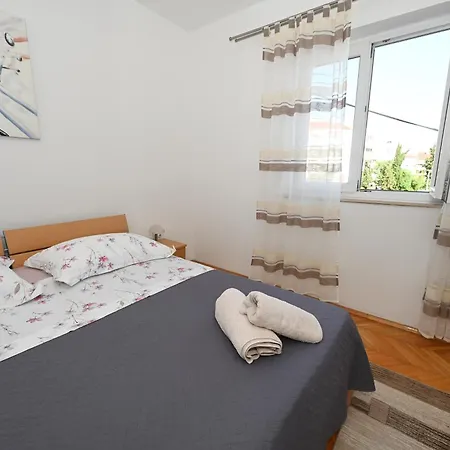 Appartement Brane With Shared Swimming Pool Zadar
