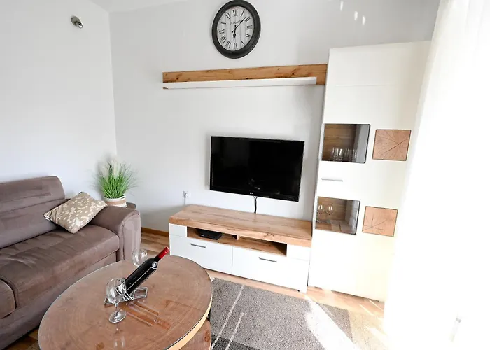 Appartement Brane With Swimming Pool