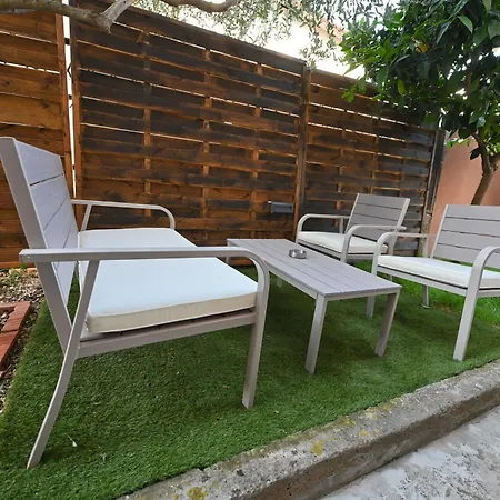 Brane With Swimming Pool *