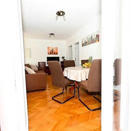 Brane With Swimming Pool