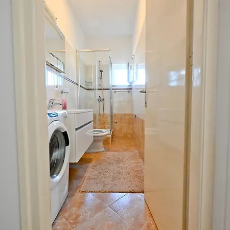 Apartment Brane With Swimming Pool