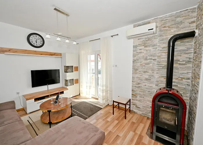 דירה Brane With Swimming Pool זאדאר