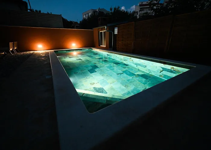 アパート Brane With Swimming Pool *